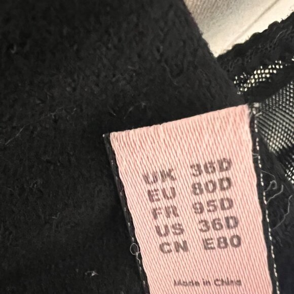 black lace bra - Picture 3 of 3